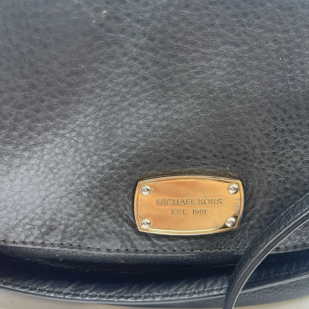Michael Kors Bedford Leather Shoulder Crossbody Bag Black